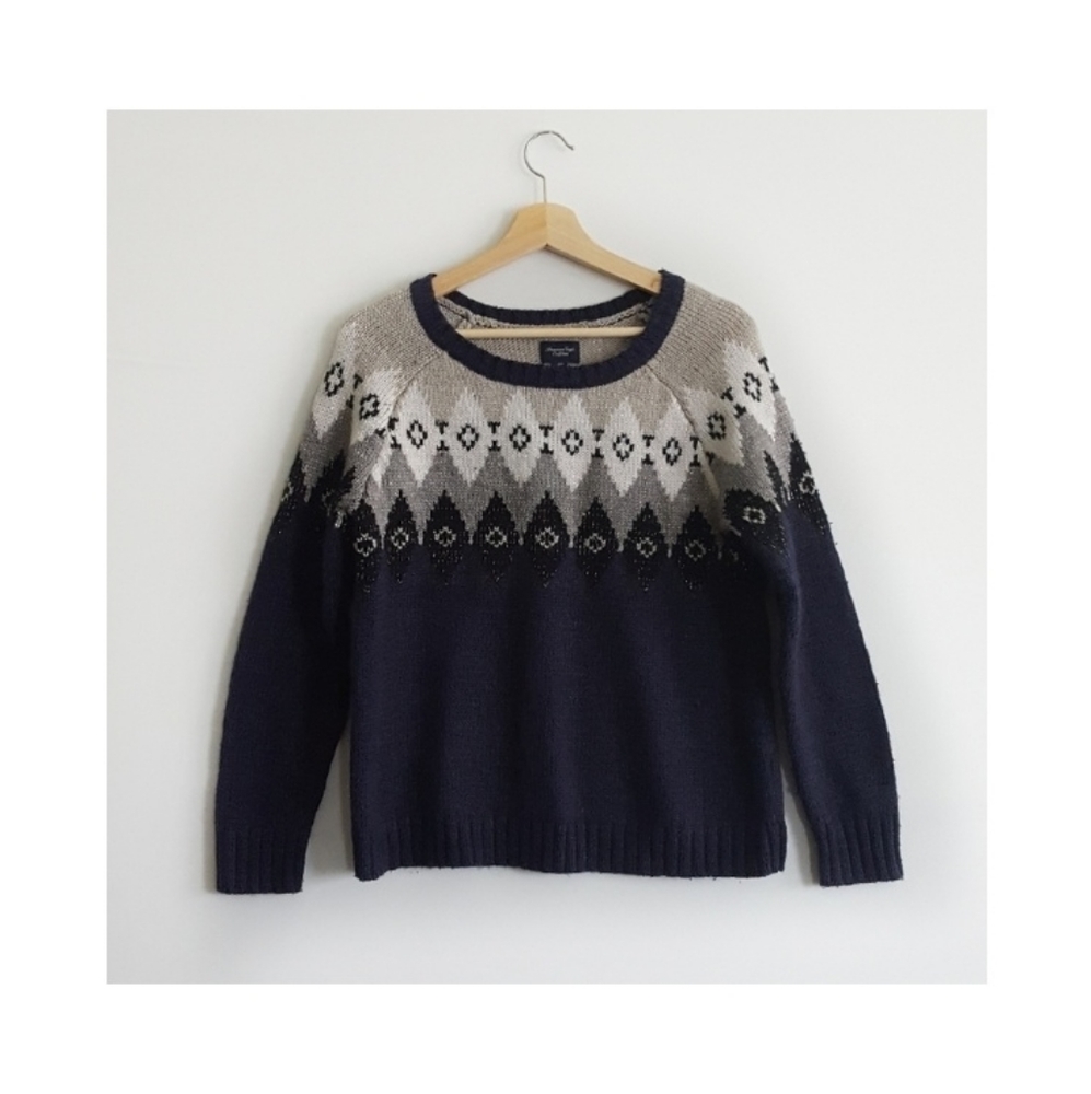▪︎American Eagle▪︎Winter Sweater - Picture 1 of 6